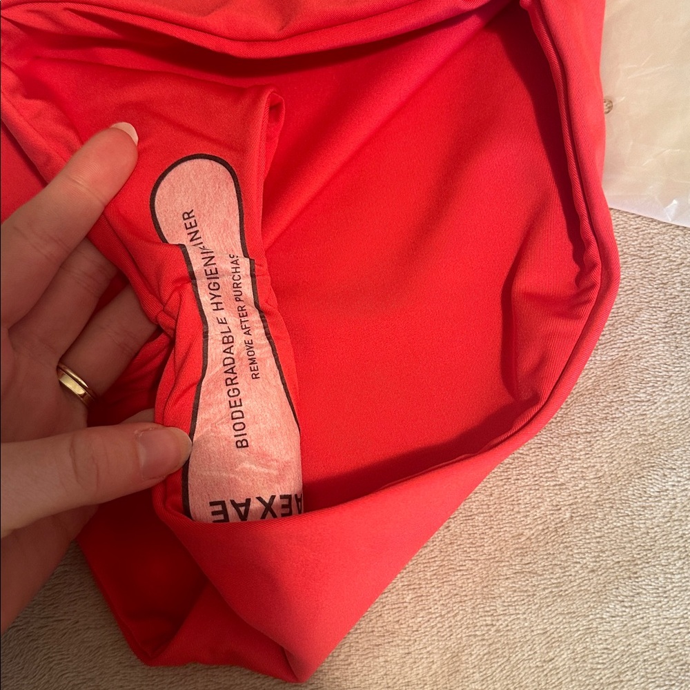 AEXAE Twist one piece swimsuit - Picture 7 of 7